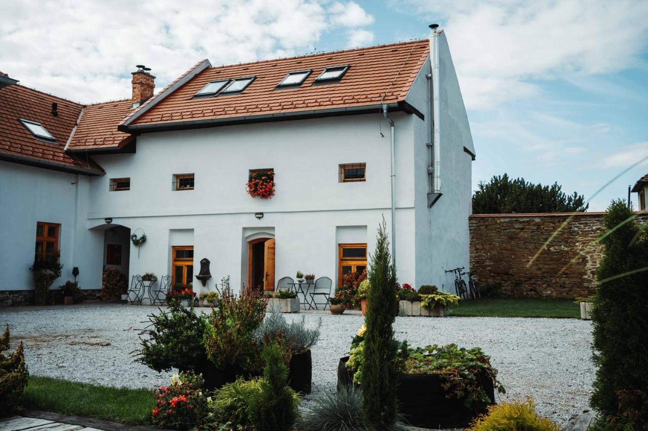 Cakyho Kuria - Mezonetovy Apartman S Krbom A Saunami Smizany Luaran gambar